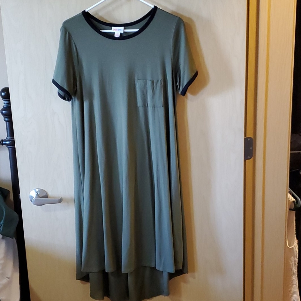 NWOT LuLaRoe Green Hi-Low T-Shirt Dress